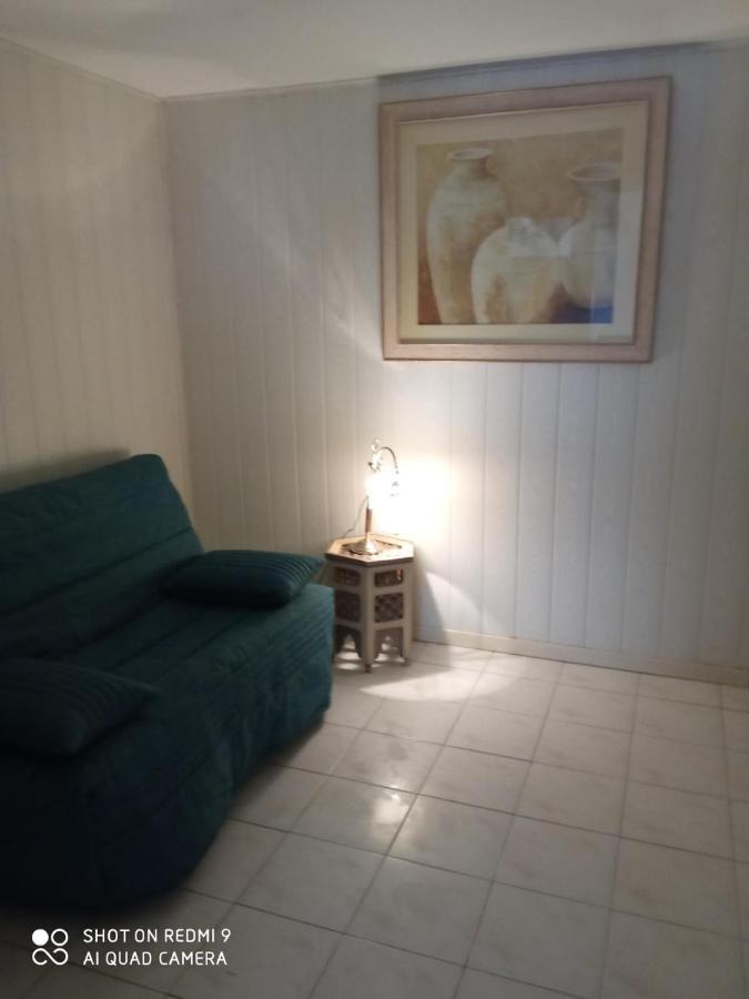 Grand Studio A 2Mn A Pied Des Plages Apartment Meze Ngoại thất bức ảnh
